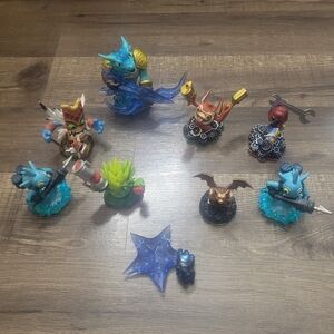 Skylanders Figures Lot Of 8 Includes All Figures Shown In Images